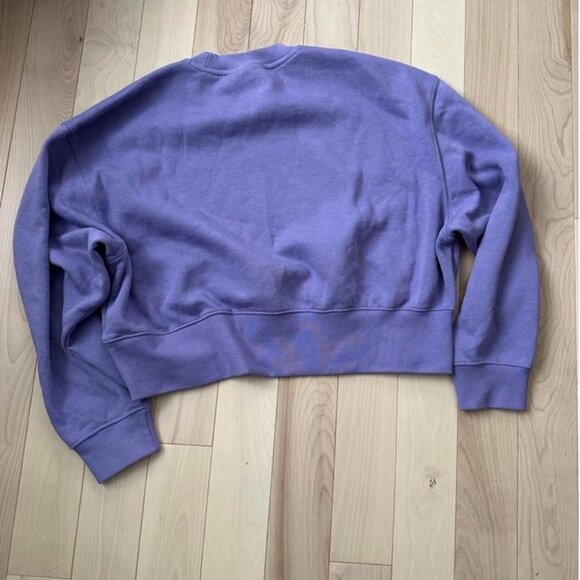 Adidas Originals Trefoil sweater in a soft lavender shade like new - Picture 6 of 8